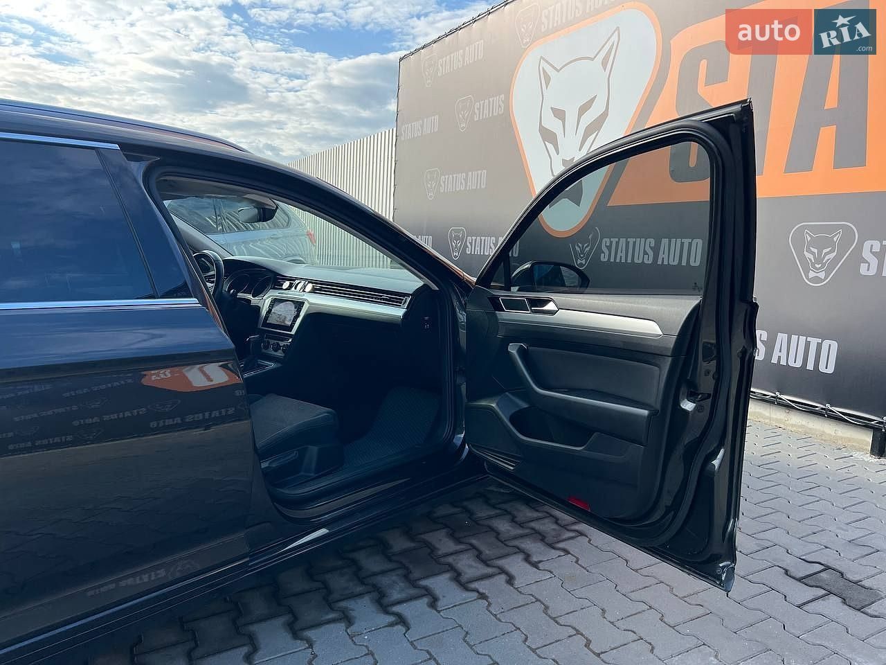Volkswagen Passat 2019 VIN WVWZZZ3CZKE123265 фото оголошення 34 з 35