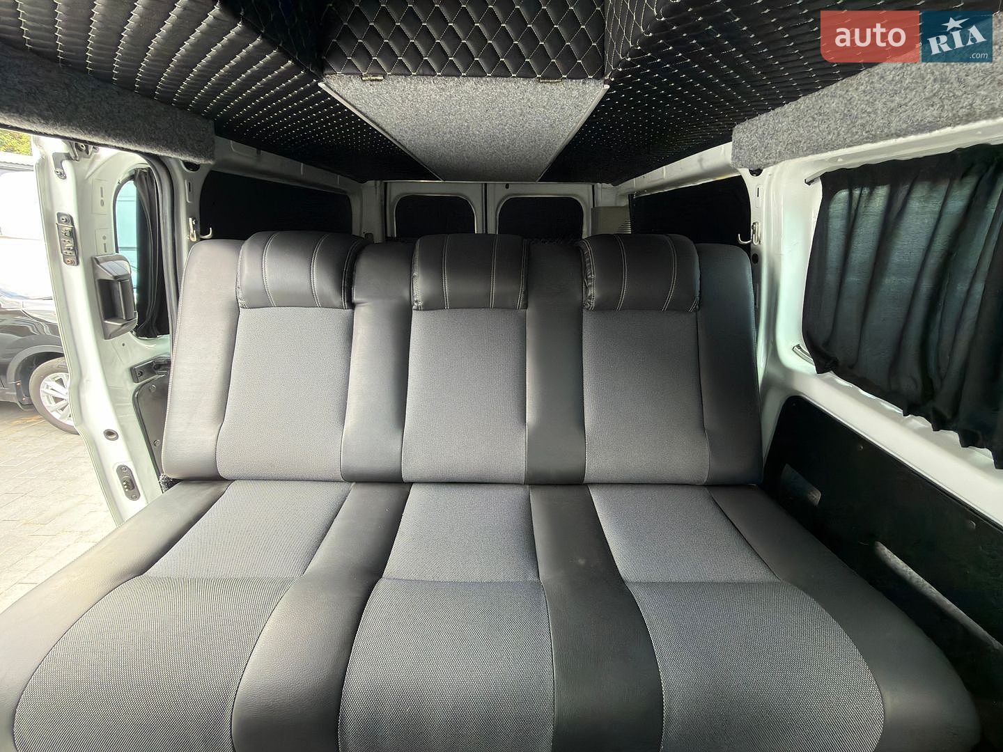 Ford Transit Custom 2017 VIN WF01XXTTG1HB63080 фото оголошення 14 з 53