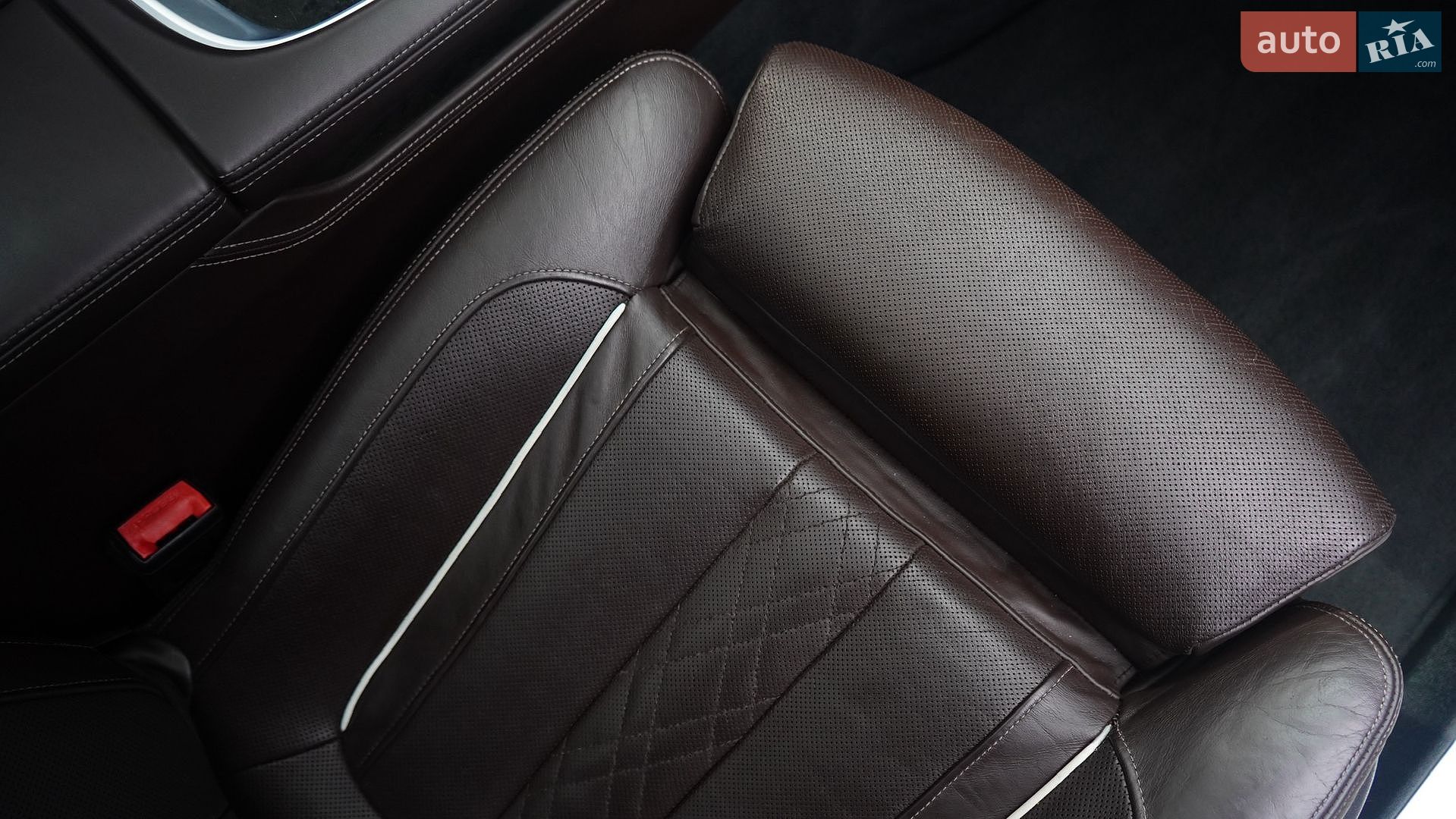 BMW 7 Series 2016 VIN WBA7E2C51GG738763 фото оголошення 32 з 37