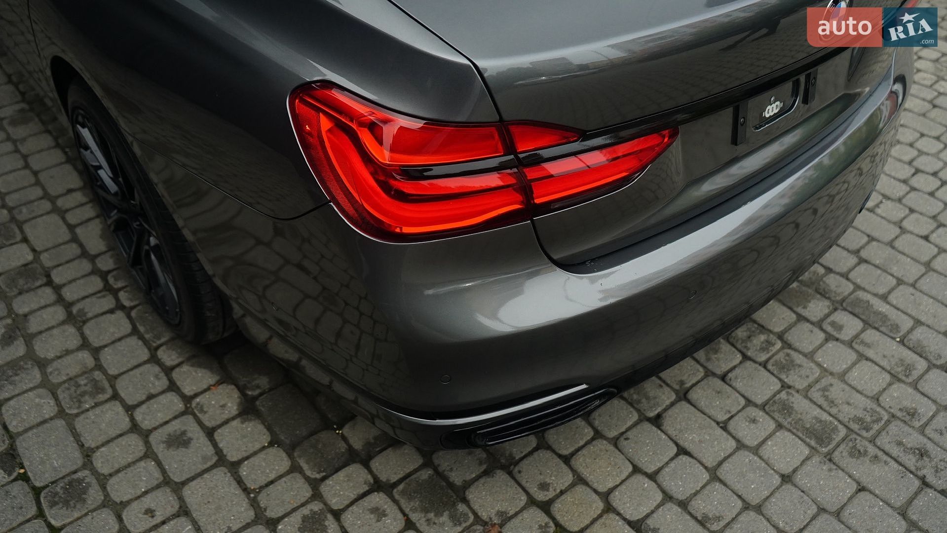 BMW 7 Series 2016 VIN WBA7E2C51GG738763 фото оголошення 33 з 37