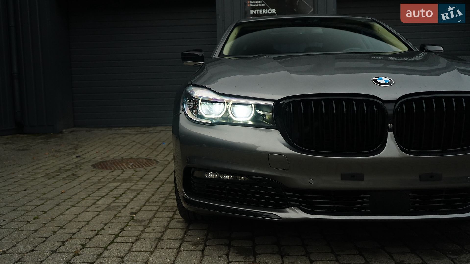 BMW 7 Series 2016 VIN WBA7E2C51GG738763 фото оголошення 10 з 37