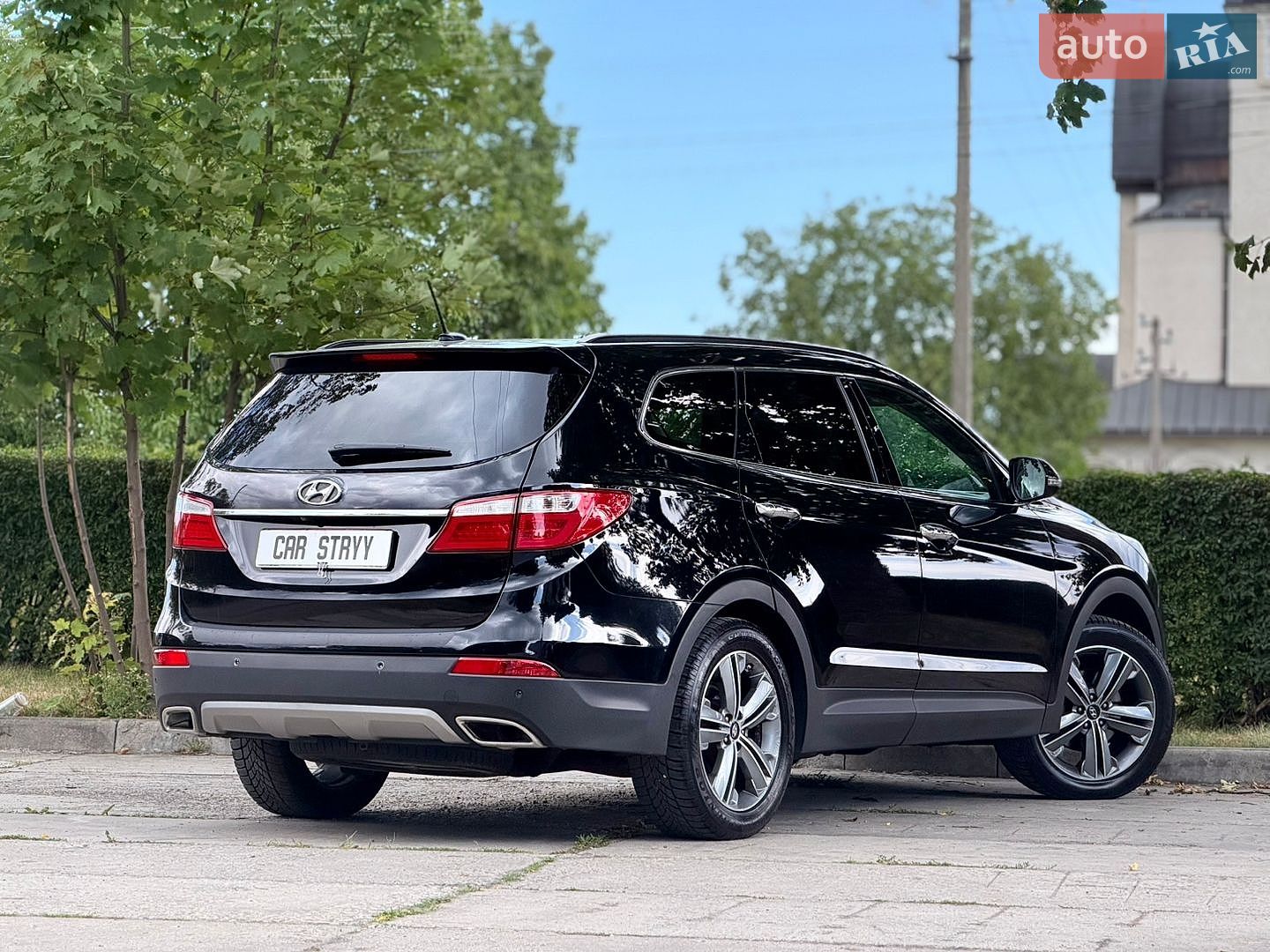 Hyundai Grand Santa Fe 2015 VIN KMHSR81XDGU145713 фото оголошення 17 з 73
