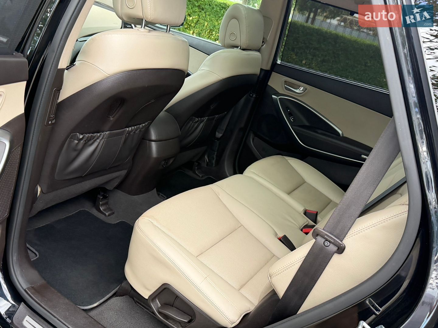 Hyundai Grand Santa Fe 2015 VIN KMHSR81XDGU145713 фото оголошення 55 з 73