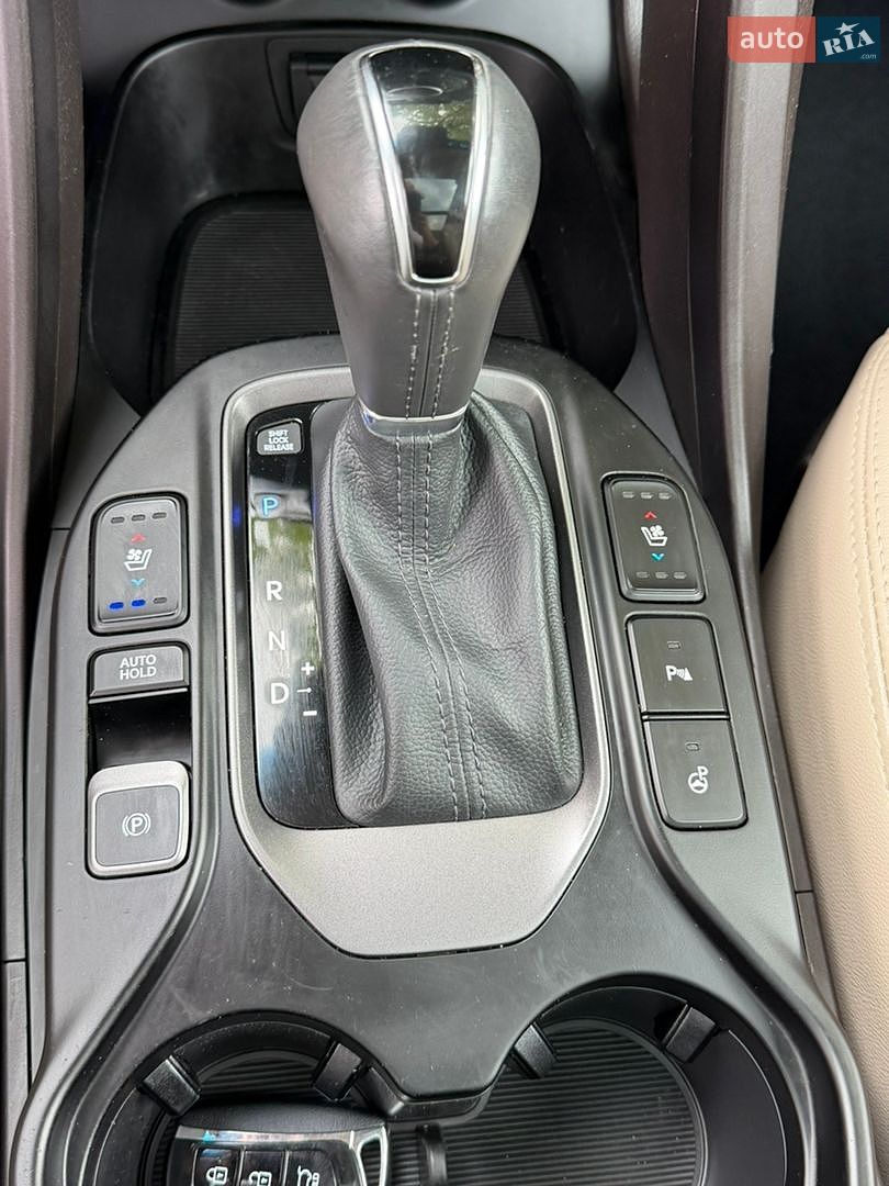 Hyundai Grand Santa Fe 2015 VIN KMHSR81XDGU145713 фото оголошення 66 з 73