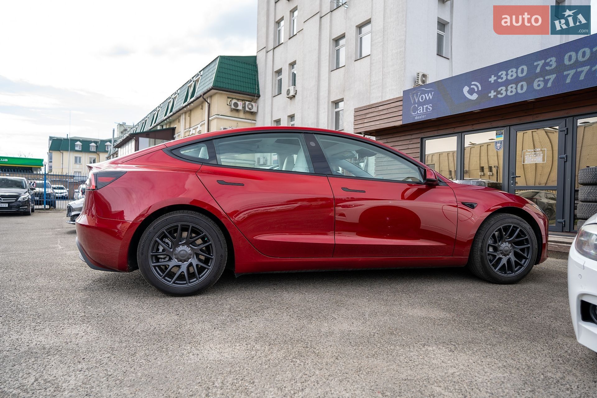 Tesla Model 3 2024 VIN 5YJ3E1EB0RF766713 фото оголошення 13 з 31