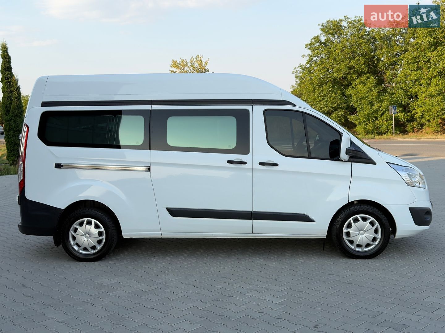 Ford Transit Custom 2017 VIN WF01XXTTG1HB63080 фото оголошення 5 з 53