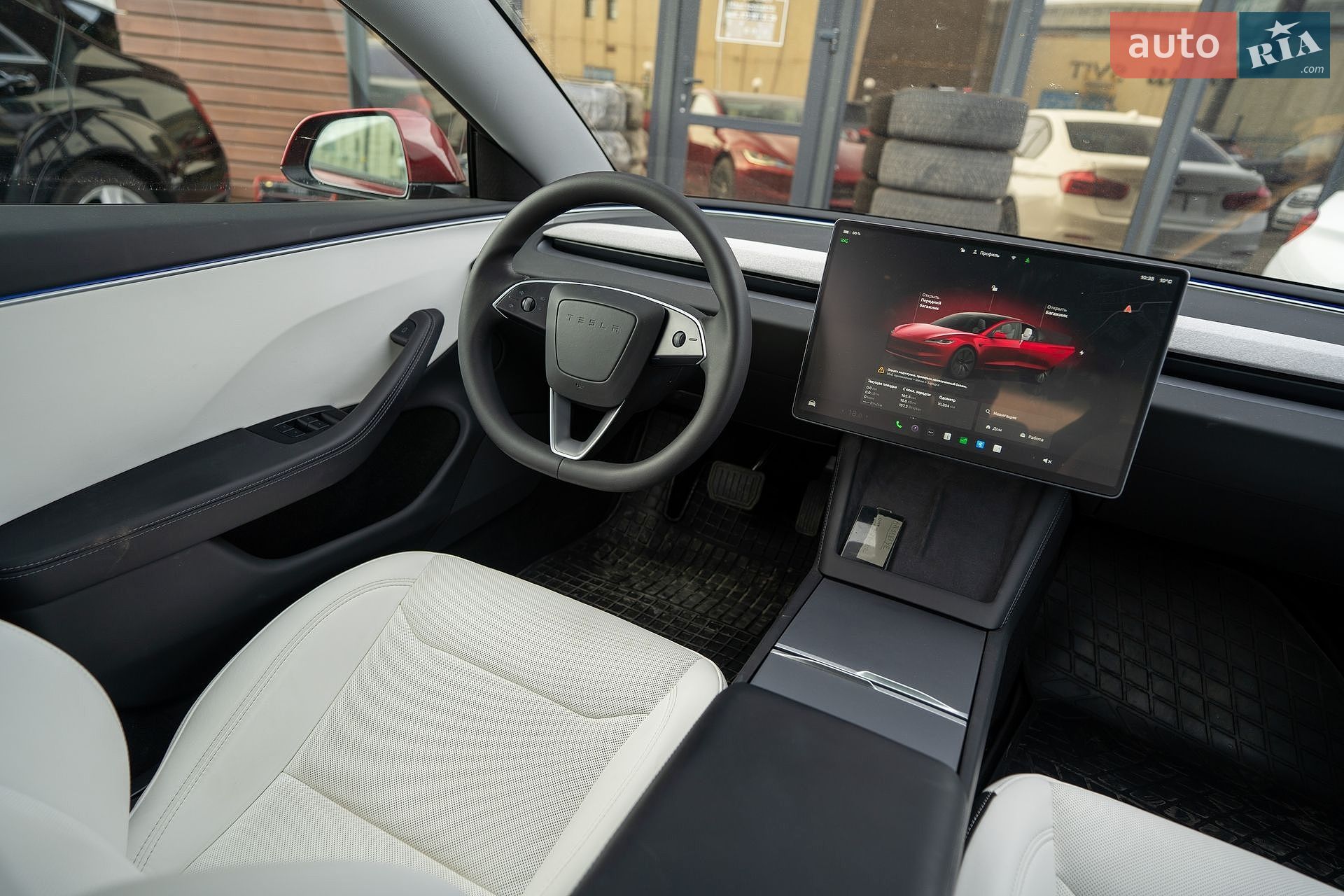 Tesla Model 3 2024 VIN 5YJ3E1EB0RF766713 фото оголошення 20 з 31