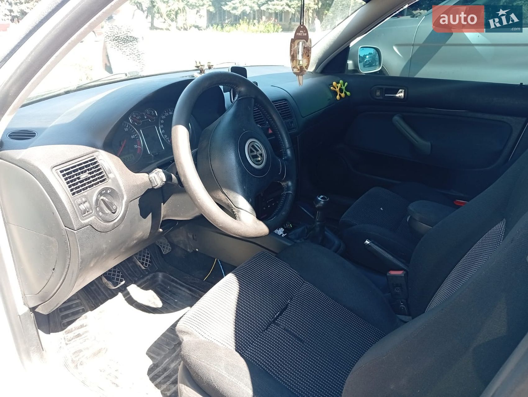 Volkswagen Golf GTI 1999 VIN WVWZZZ1JZXW590193 фото оголошення 3 з 11