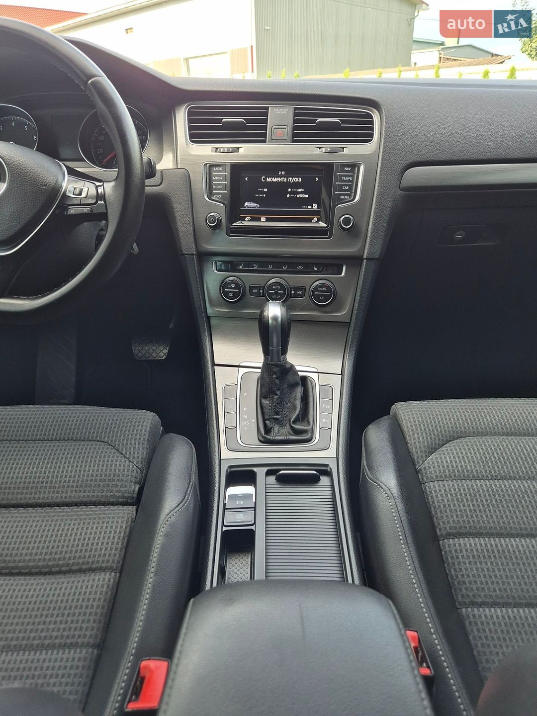 Volkswagen Golf 2014 VIN WVWZZZAUZEW155636 фото оголошення 15 з 30