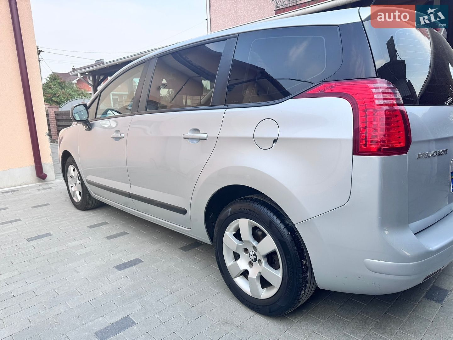 Peugeot 5008 2012 VIN VF30A9HR8CS124265 фото оголошення 2 з 17