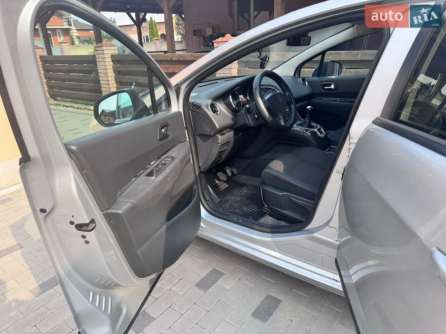Peugeot 5008 2012 VIN VF30A9HR8CS124265 фото оголошення 13 з 17