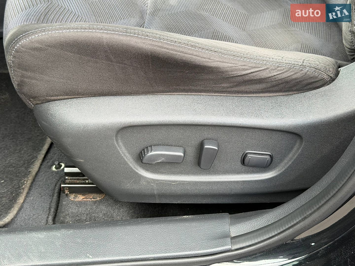 Nissan Rogue 2015 VIN KNMAT2MV3FP554873 фото оголошення 24 з 53