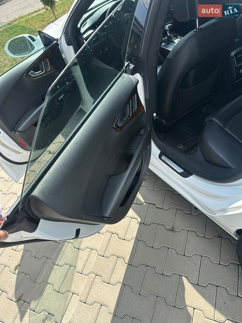 Audi A7 Sportback 2014 VIN WAUWGAFC7FN003791 фото оголошення 17 з 21
