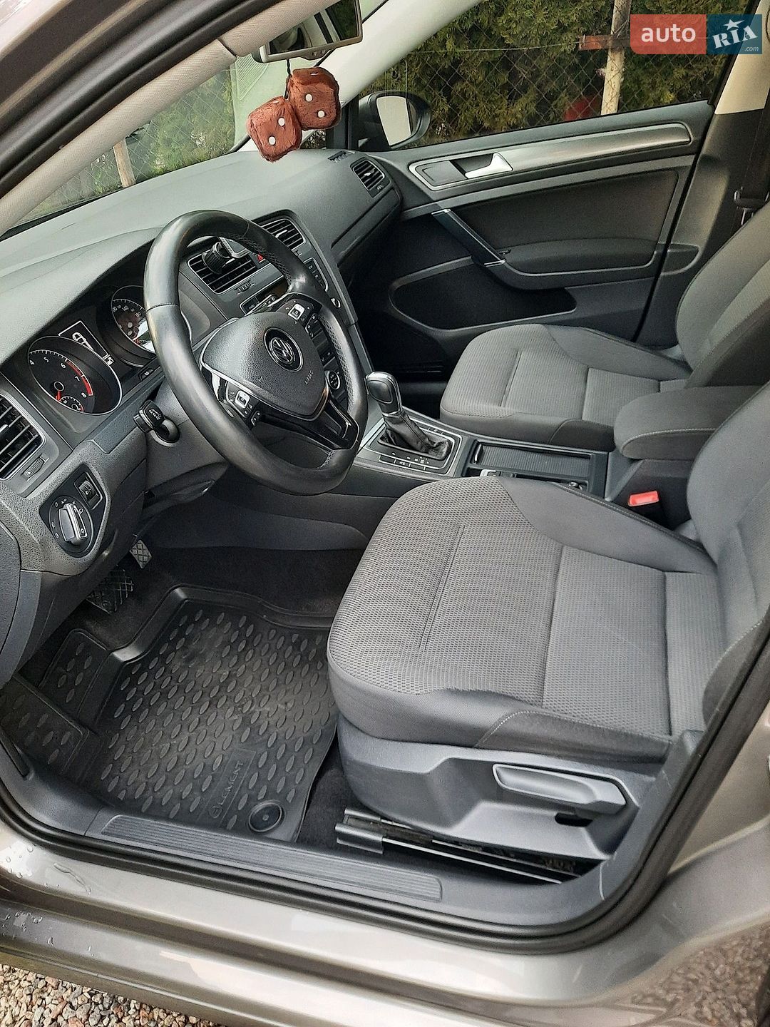 Volkswagen Golf 2013 VIN WVWZZZAUZDW084961 фото оголошення 12 з 21