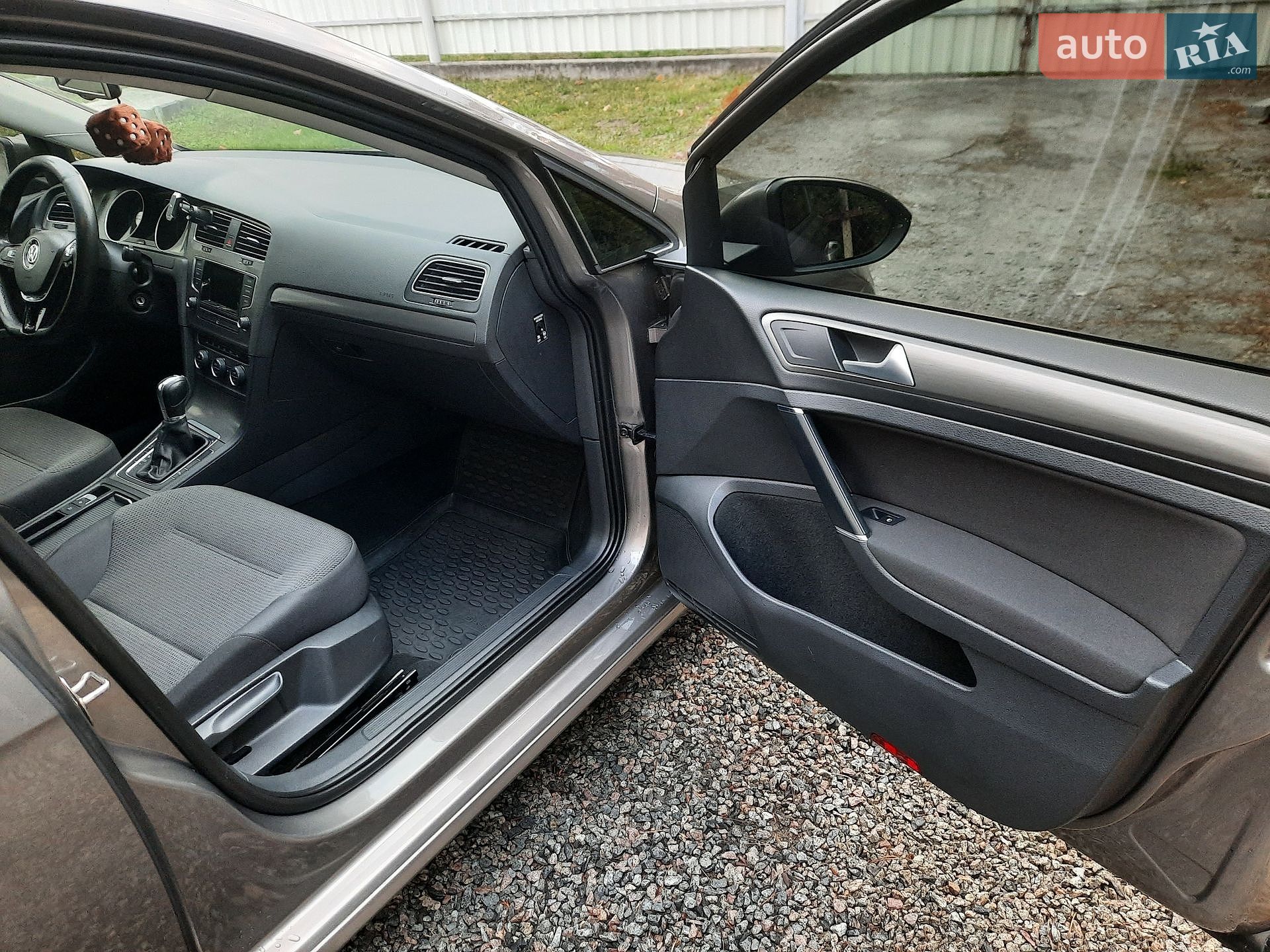 Volkswagen Golf 2013 VIN WVWZZZAUZDW084961 фото оголошення 18 з 21