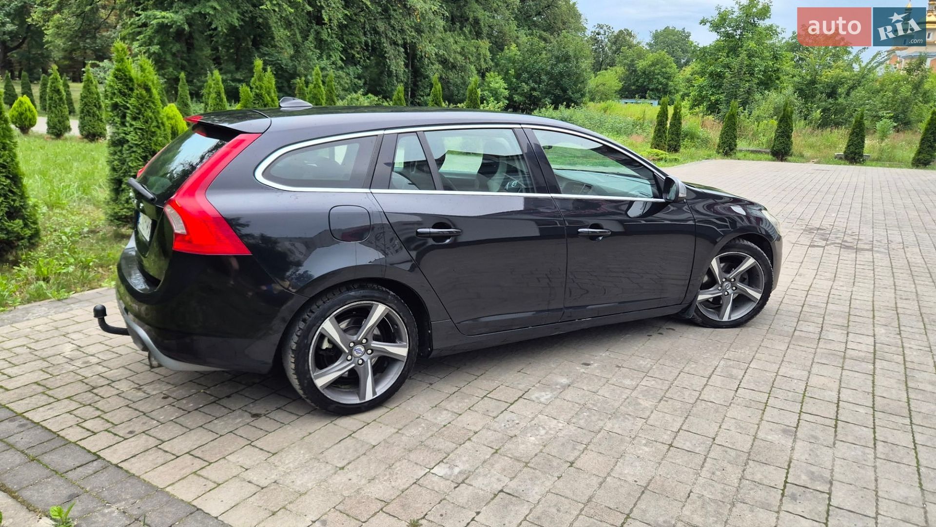 Volvo V60 2011 VIN YV1FW84A1C1058311 фото оголошення 7 з 65