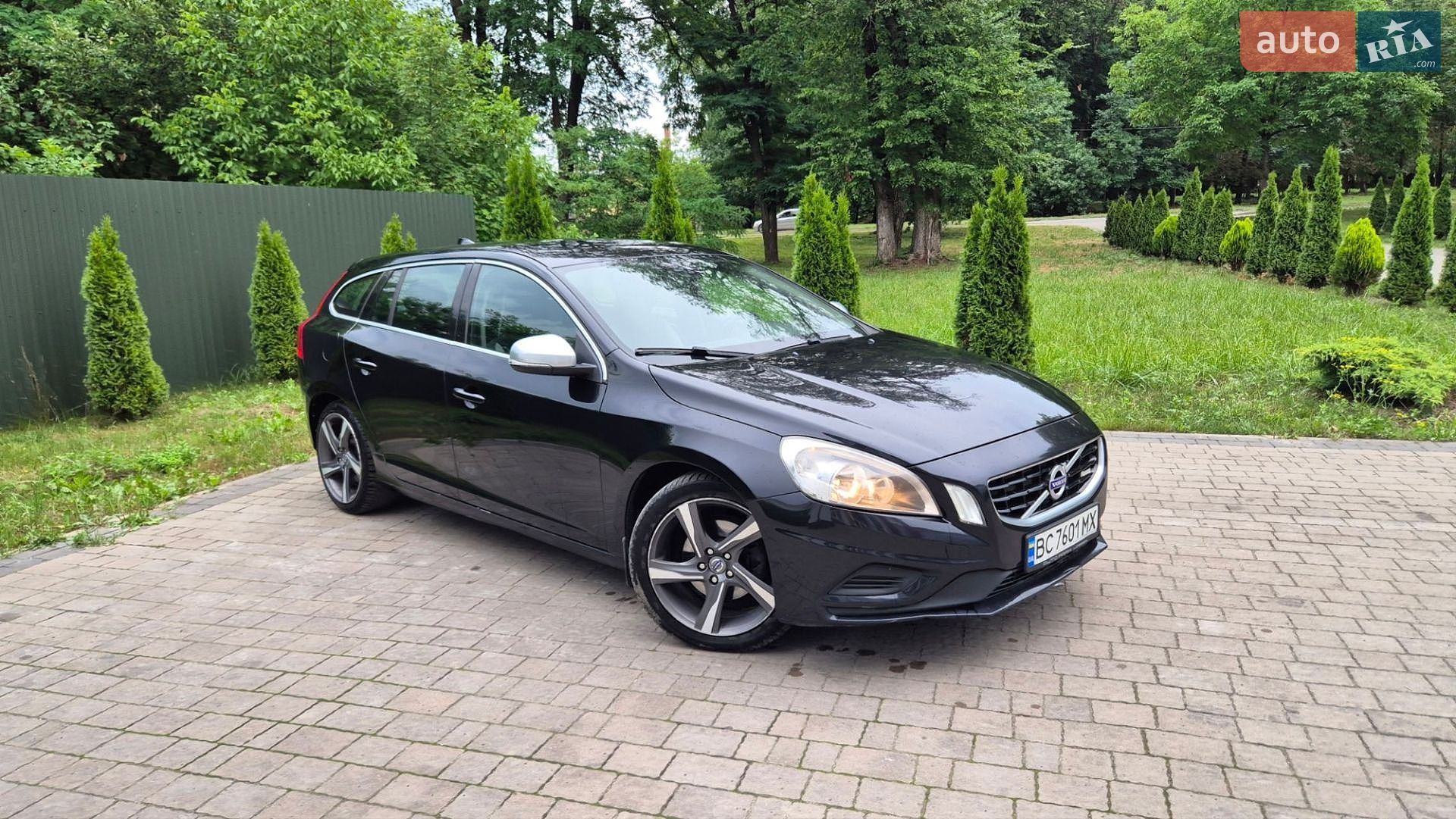 Volvo V60 2011 VIN YV1FW84A1C1058311 фото оголошення 3 з 65