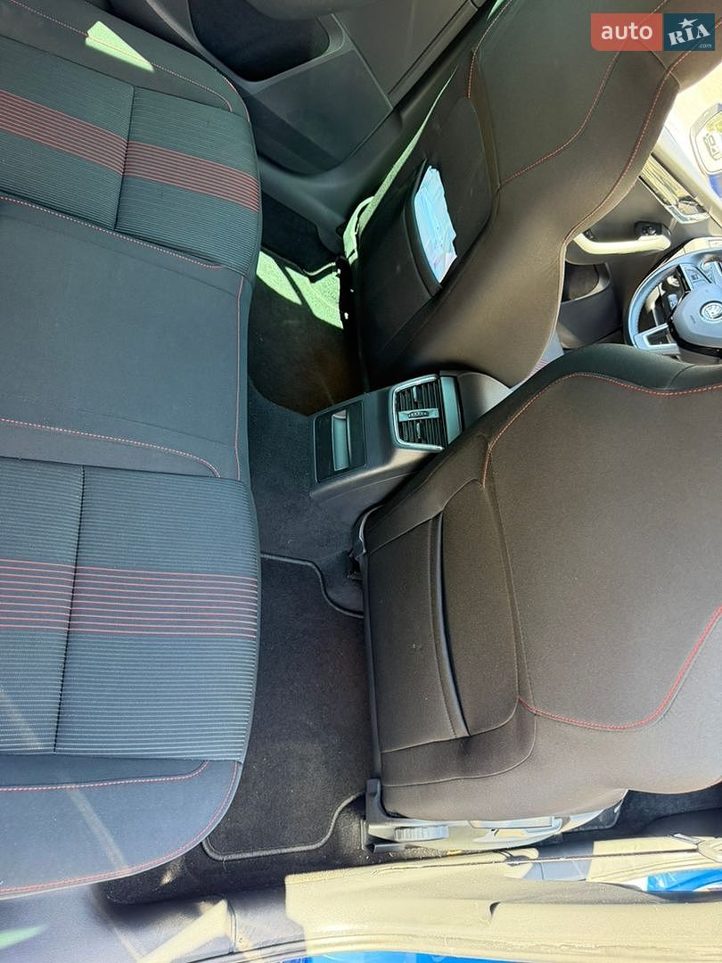 Skoda Octavia 2019 VIN TMBJJ7NEXL0033106 фото оголошення 14 з 25