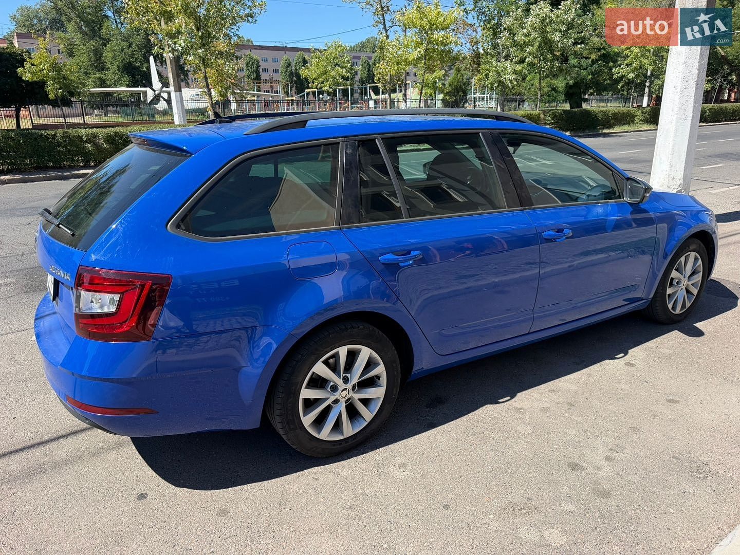 Skoda Octavia 2019 VIN TMBJJ7NEXL0033106 фото оголошення 2 з 25