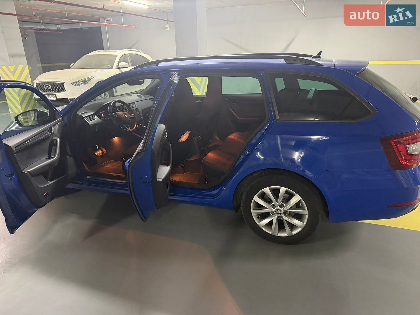 Skoda Octavia 2019 VIN TMBJJ7NEXL0033106 фото оголошення 5 з 25