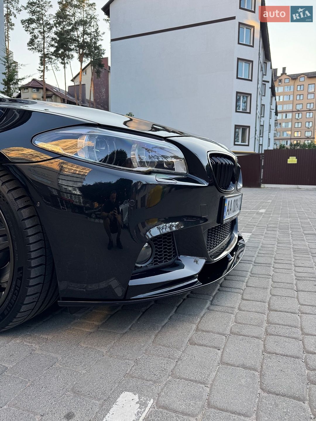 BMW 5 Series 2015 VIN WBA5A5C52GD529683 фото оголошення 7 з 37