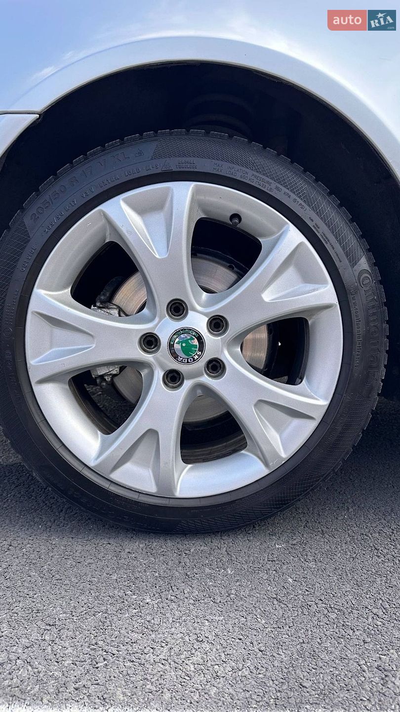 Skoda Octavia 2012 VIN TMBHT61Z3C2104632 фото оголошення 3 з 25