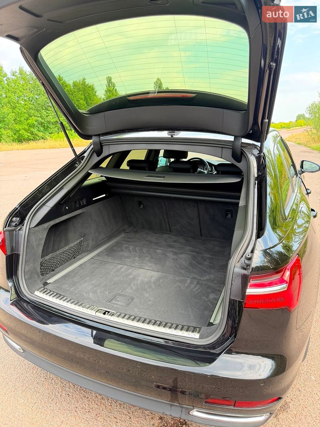 Audi A6 2021 VIN WAUZZZF20MN085177 фото оголошення 11 з 35