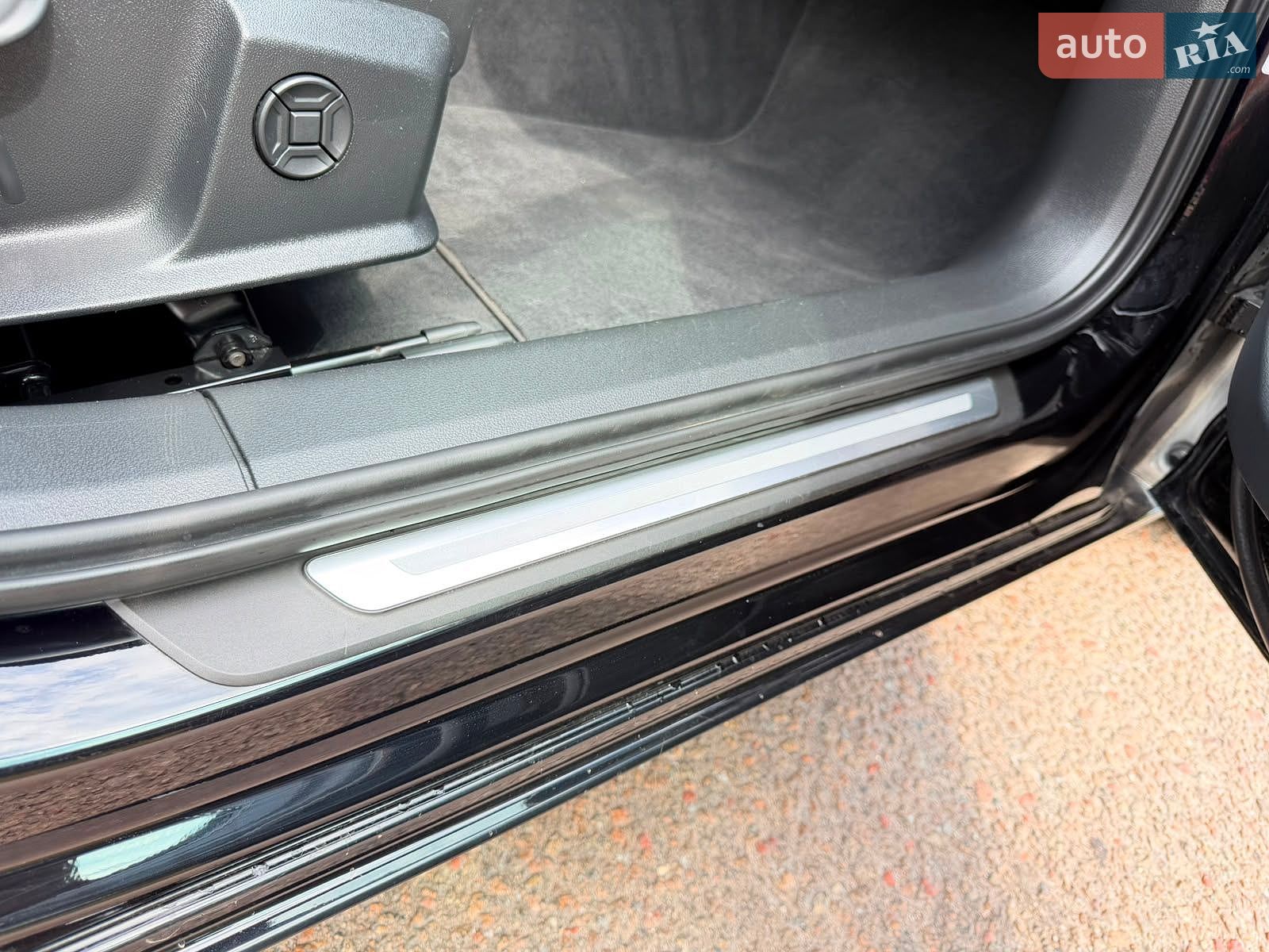 Audi A6 2021 VIN WAUZZZF20MN085177 фото оголошення 17 з 35