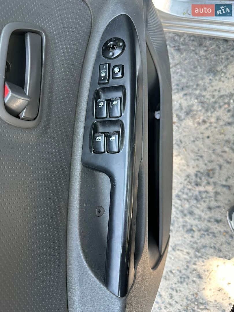 KIA RIO 2010 VIN Y6DDG511AA6679554 фото оголошення 10 з 14