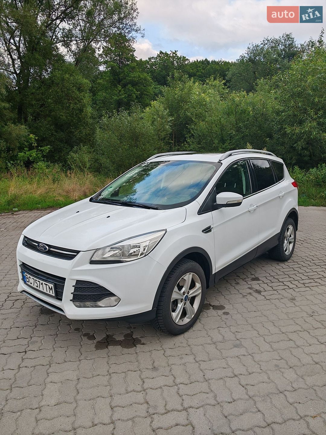 Ford Kuga 2014 VIN WF0AXXWPMAEM41289 фото оголошення 2 з 12