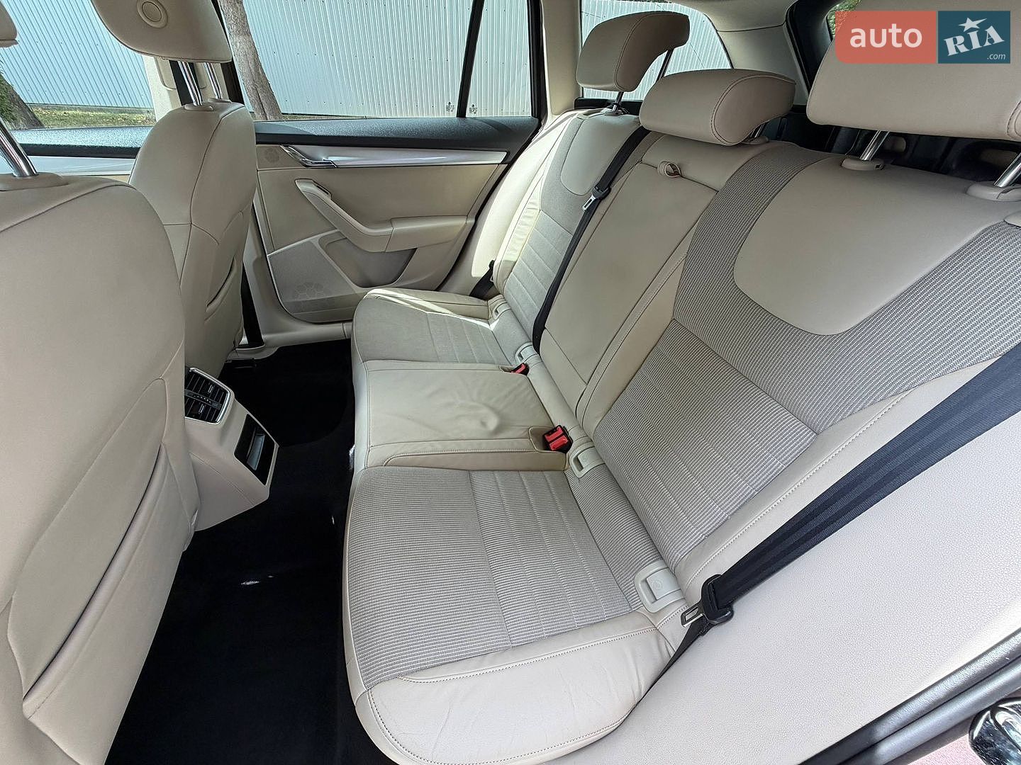Skoda Octavia 2013 VIN TMBJJ7NE0E0079157 фото оголошення 29 з 46