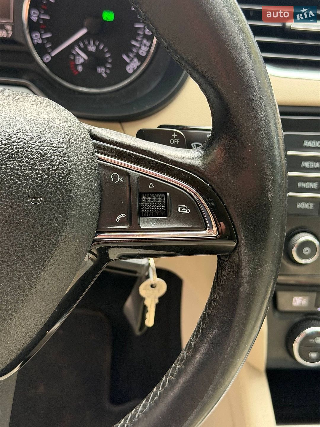 Skoda Octavia 2013 VIN TMBJJ7NE0E0079157 фото оголошення 23 з 46