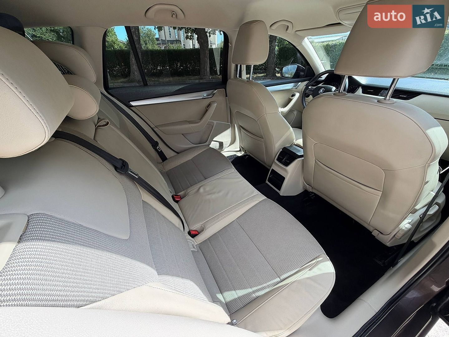 Skoda Octavia 2013 VIN TMBJJ7NE0E0079157 фото оголошення 36 з 46