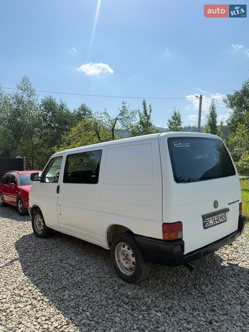 Volkswagen Transporter 1993 VIN WV2ZZZ70ZPH021988 фото оголошення 3 з 9