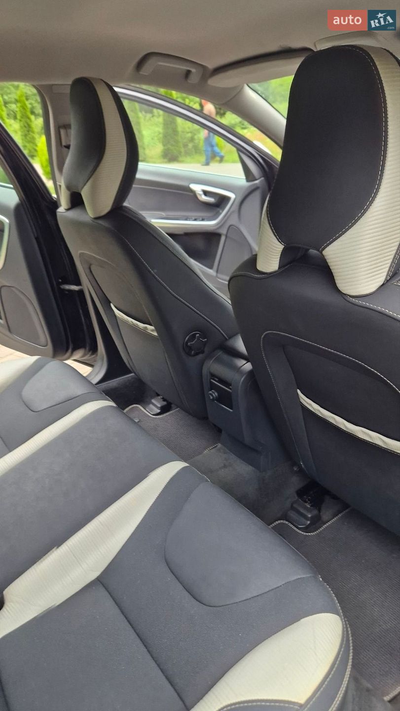 Volvo V60 2011 VIN YV1FW84A1C1058311 фото оголошення 57 з 65