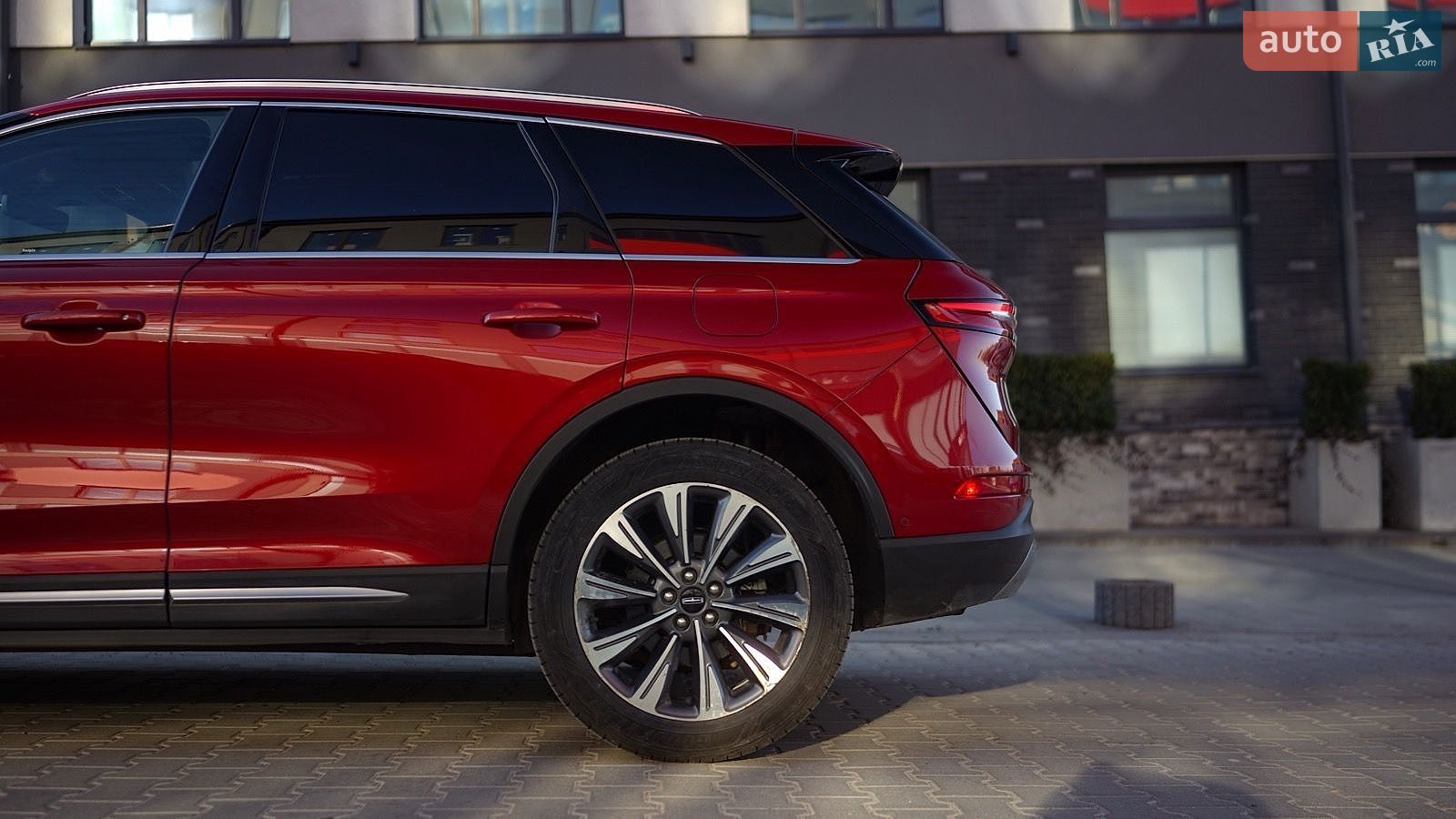Lincoln Corsair 2020 VIN 5LMCJ2D92LUL11689 фото оголошення 5 з 52