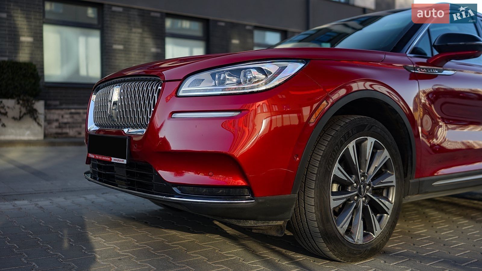 Lincoln Corsair 2020 VIN 5LMCJ2D92LUL11689 фото оголошення 10 з 52