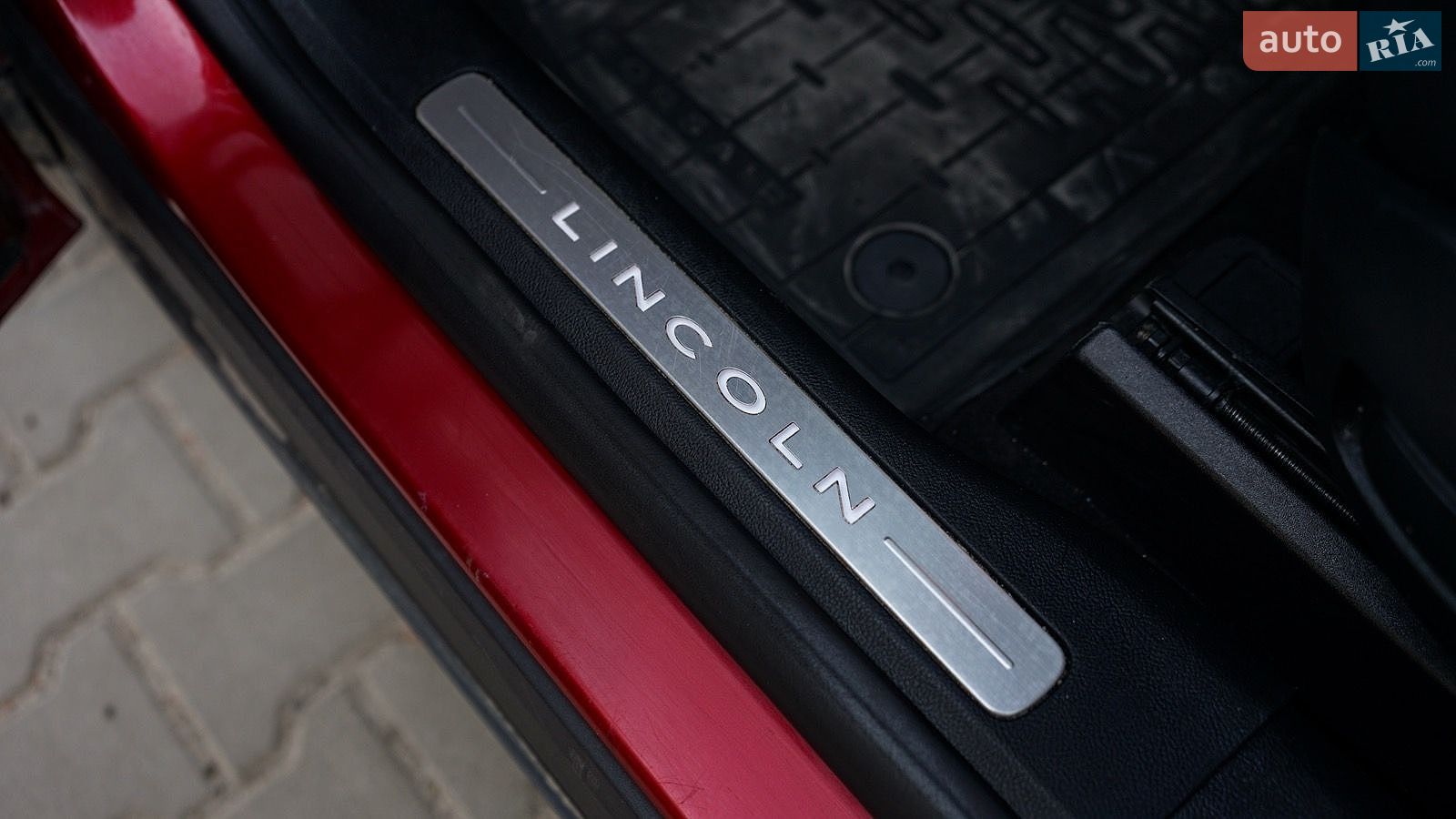 Lincoln Corsair 2020 VIN 5LMCJ2D92LUL11689 фото оголошення 32 з 52