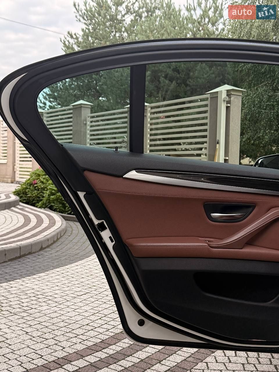 BMW 5 Series 2014 VIN WBA5C91040D461997 фото оголошення 23 з 31