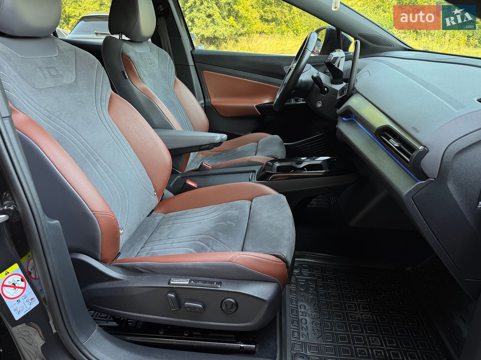 Volkswagen ID.4 2020 VIN WVGZZZE2ZMP003765 фото оголошення 36 з 66