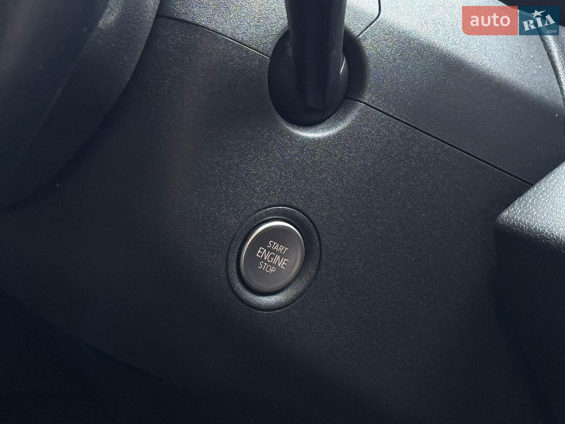 Volkswagen ID.4 2020 VIN WVGZZZE2ZMP003765 фото оголошення 41 з 66
