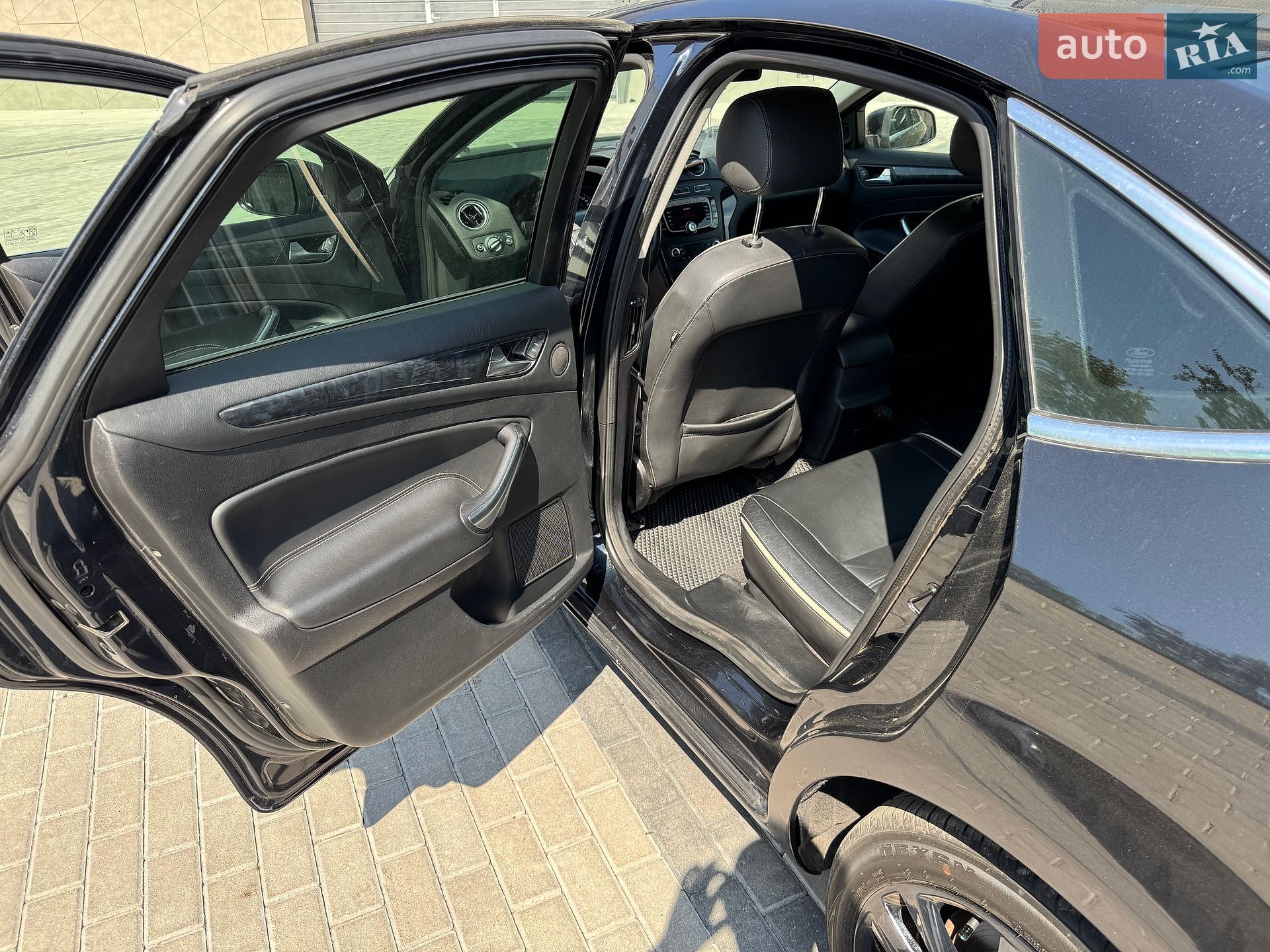 Ford Mondeo 2011 VIN WF0DXXGBBDBL14405 фото оголошення 33 з 47