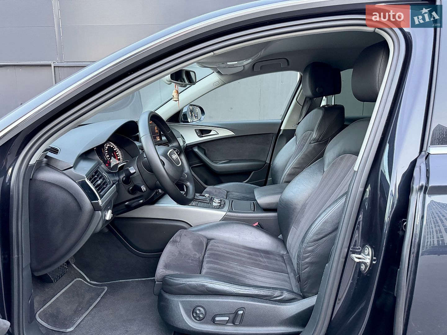 Audi A6 2014 VIN WAUZZZ4G0EN124415 фото оголошення 13 з 51