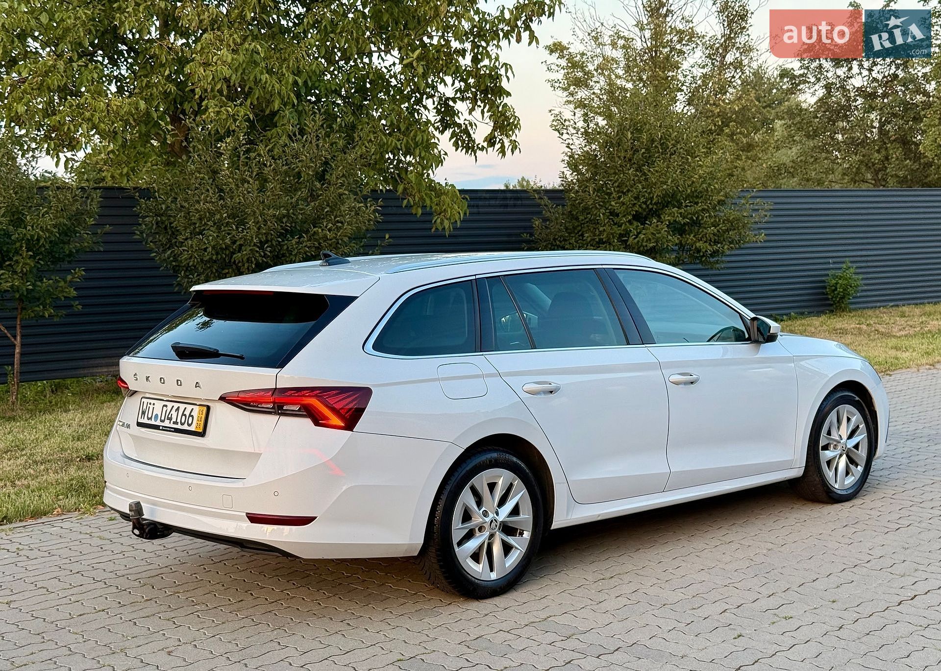 Skoda Octavia 2021 VIN TMBJJ7NX4MY075680 фото оголошення 8 з 36