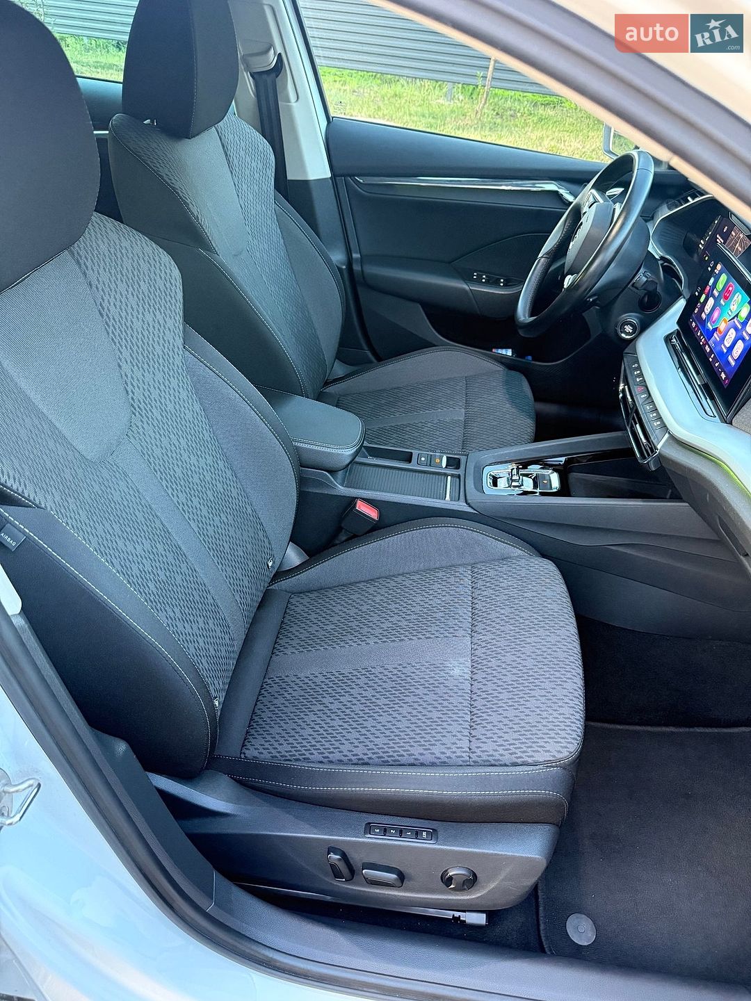 Skoda Octavia 2021 VIN TMBJJ7NX4MY075680 фото оголошення 20 з 36