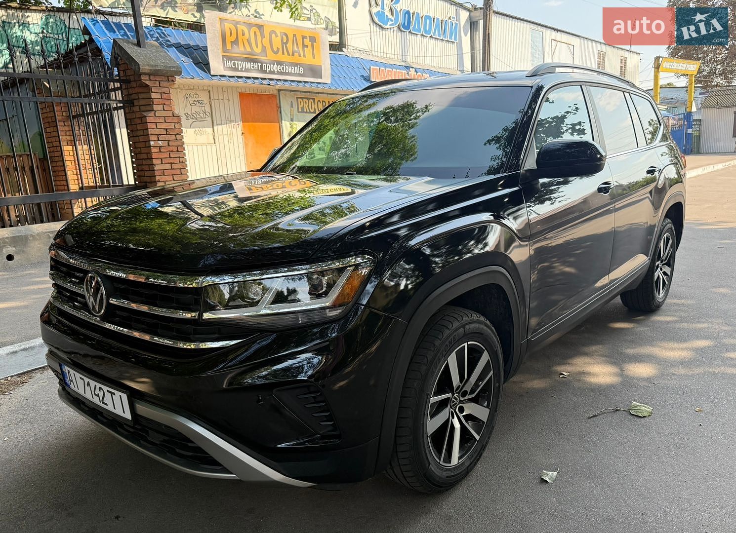 Volkswagen Atlas 2022 VIN 1V2DP2CAXPC503846 фото оголошення 2 з 35