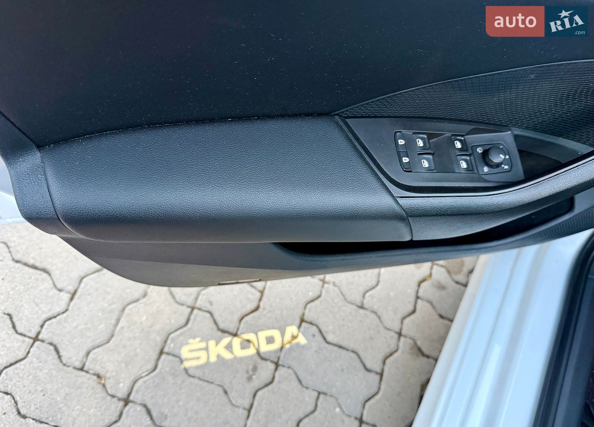 Skoda Octavia 2021 VIN TMBJJ7NX4MY075680 фото оголошення 26 з 36