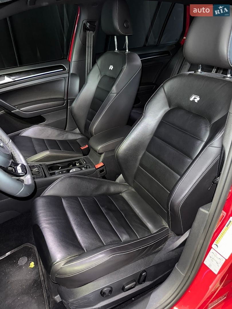 Volkswagen Golf R 2016 VIN WVWVF7AUXHW145909 фото оголошення 9 з 13