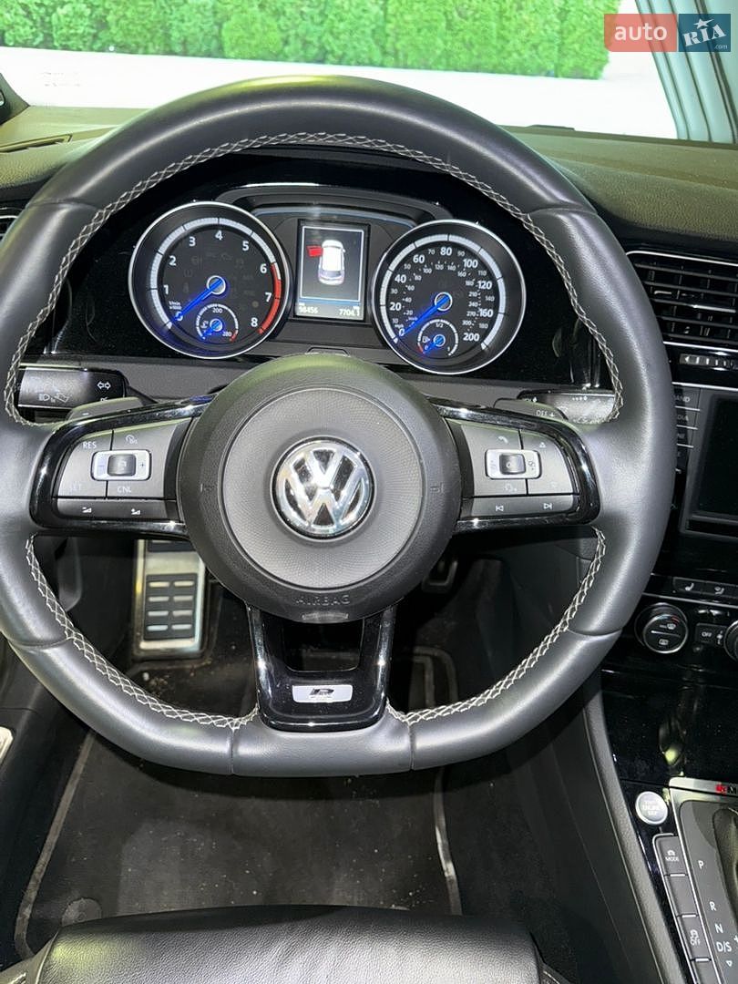 Volkswagen Golf R 2016 VIN WVWVF7AUXHW145909 фото оголошення 12 з 13
