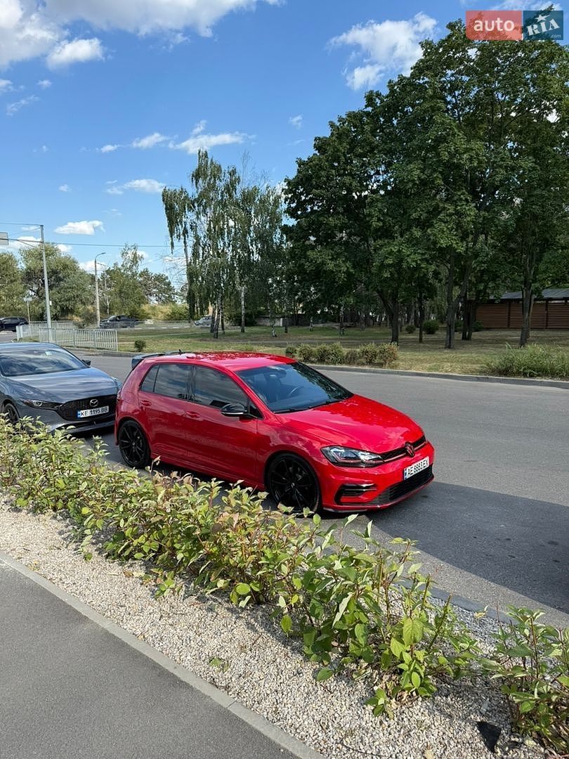 Volkswagen Golf R 2016 VIN WVWVF7AUXHW145909 фото оголошення 7 з 13